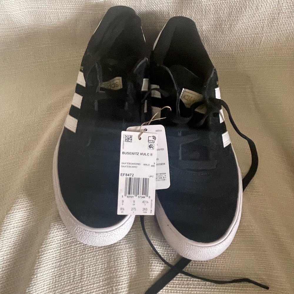 adidas Busenitz Vulc II Core Black/Footwear White/Gum 4 9.5 D (M) EF8472